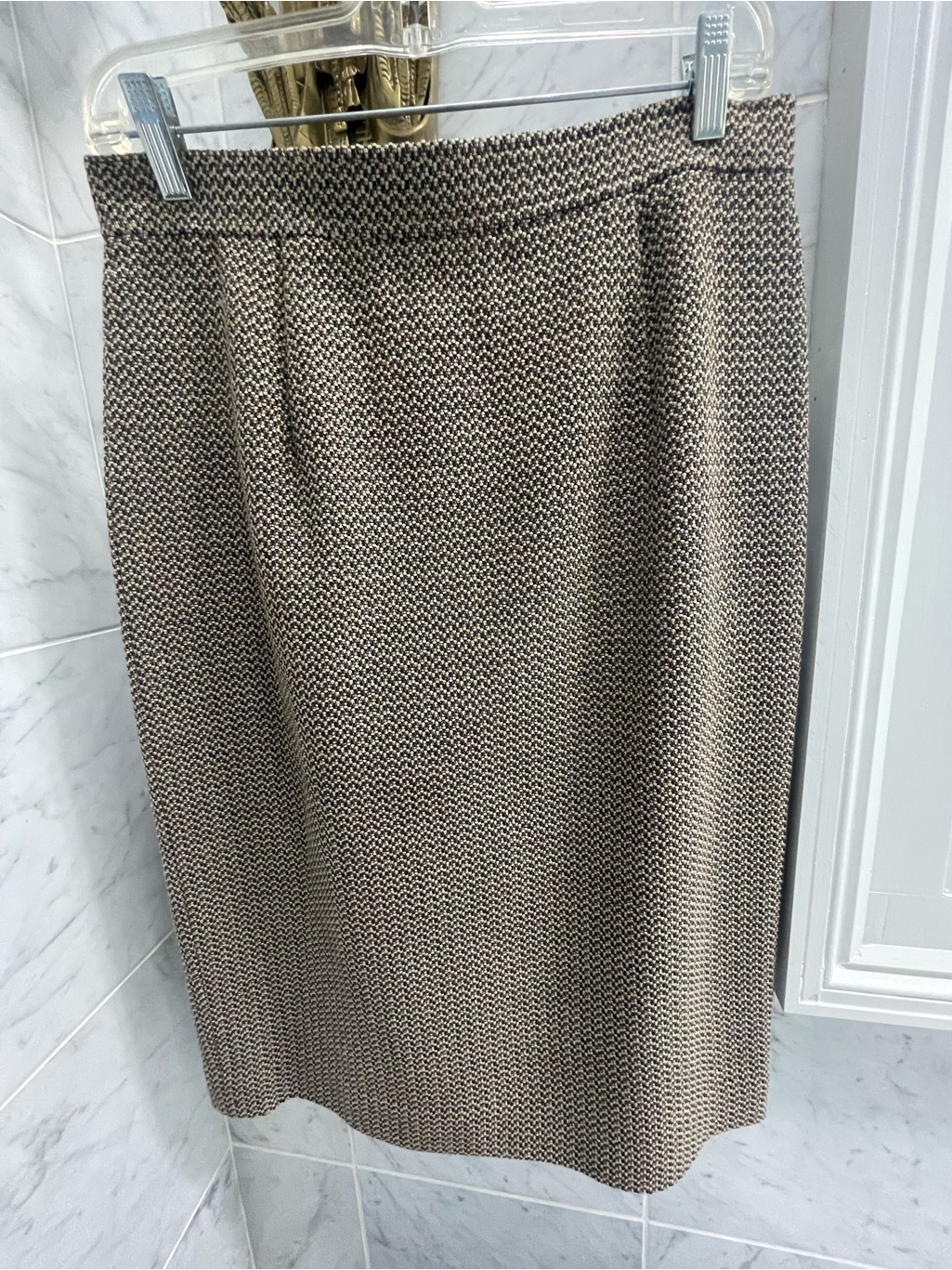 Nwt Carlisle Neutral Tweed Midi Skirt In Beige And Black
